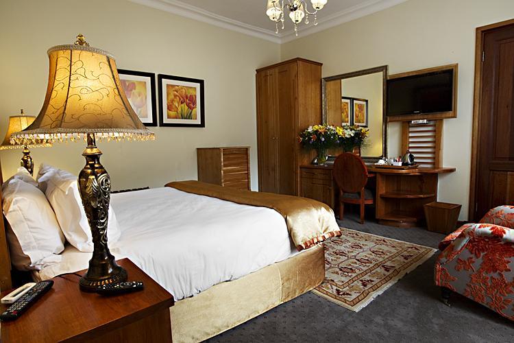 Hotel Mavuta Manor Polokwane Exterior foto