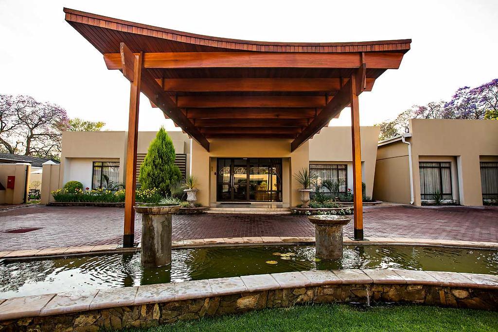 Hotel Mavuta Manor Polokwane Exterior foto